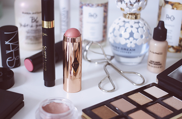 5-THINGS-A-MAKEUP-DETOX