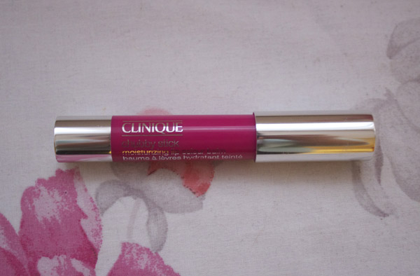 Review Clinique Chubby Stick in Pudgy Peony.