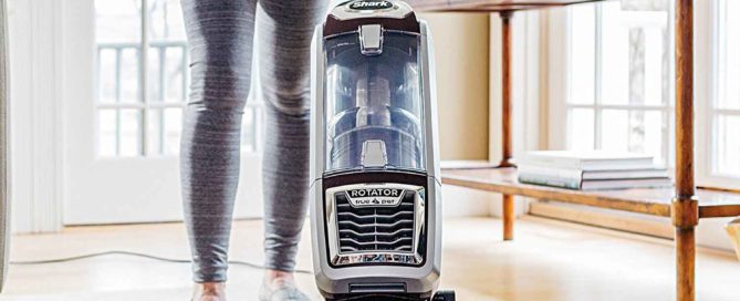 https://uscgnews.com/reviews/best-vacuum-for-pet-hair-and-hardwood-floors/